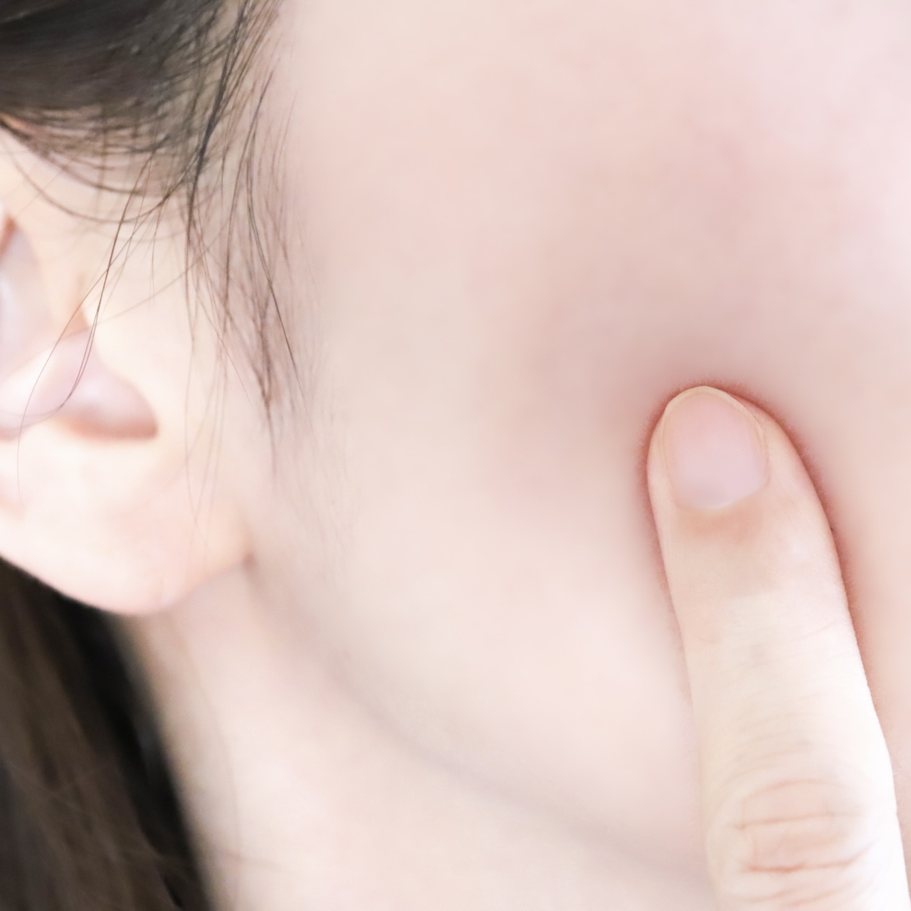 【意外と見られてる】顔のうぶ毛も脱毛できる？