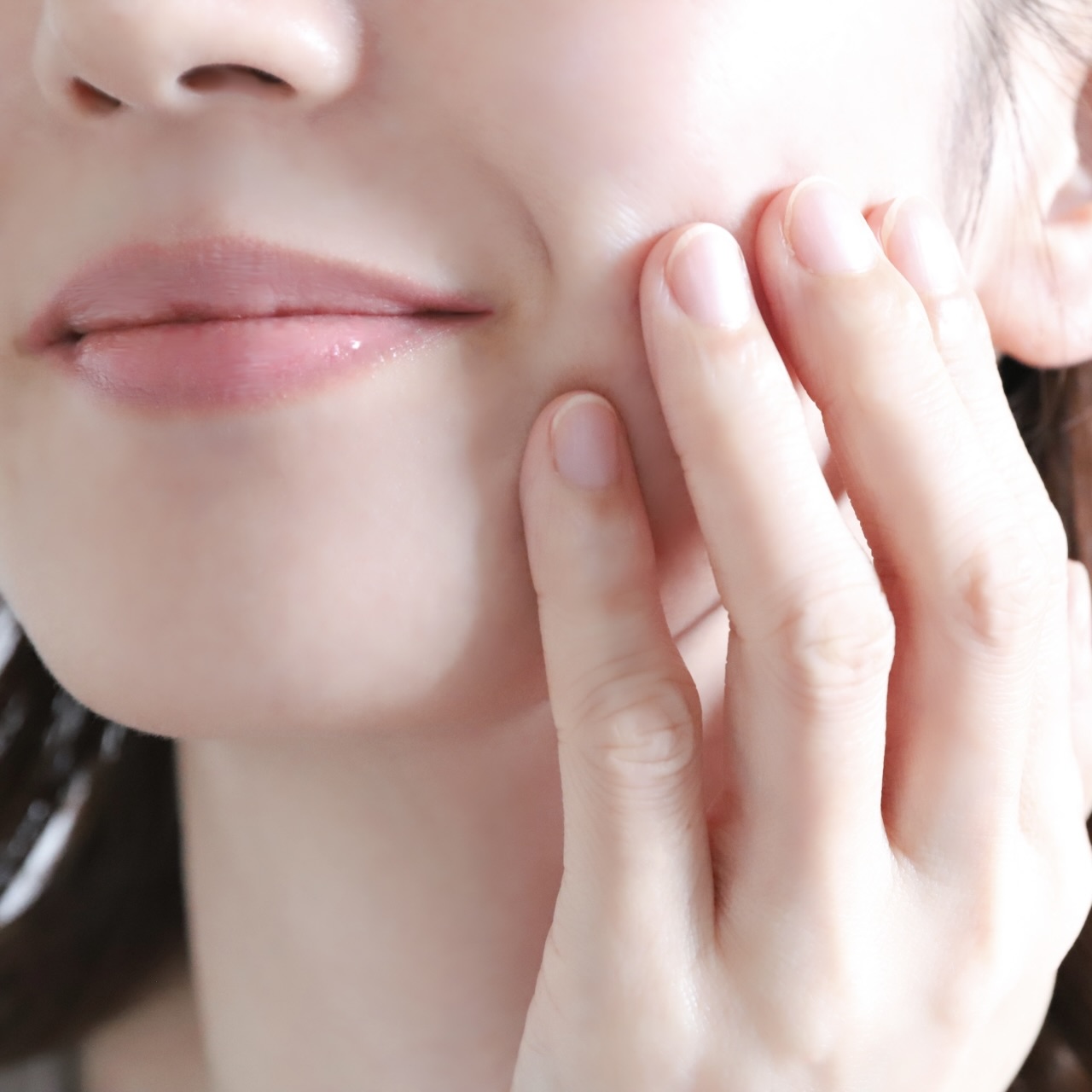 【今年はベタつき卒業！】サラっと肌の３つカギ