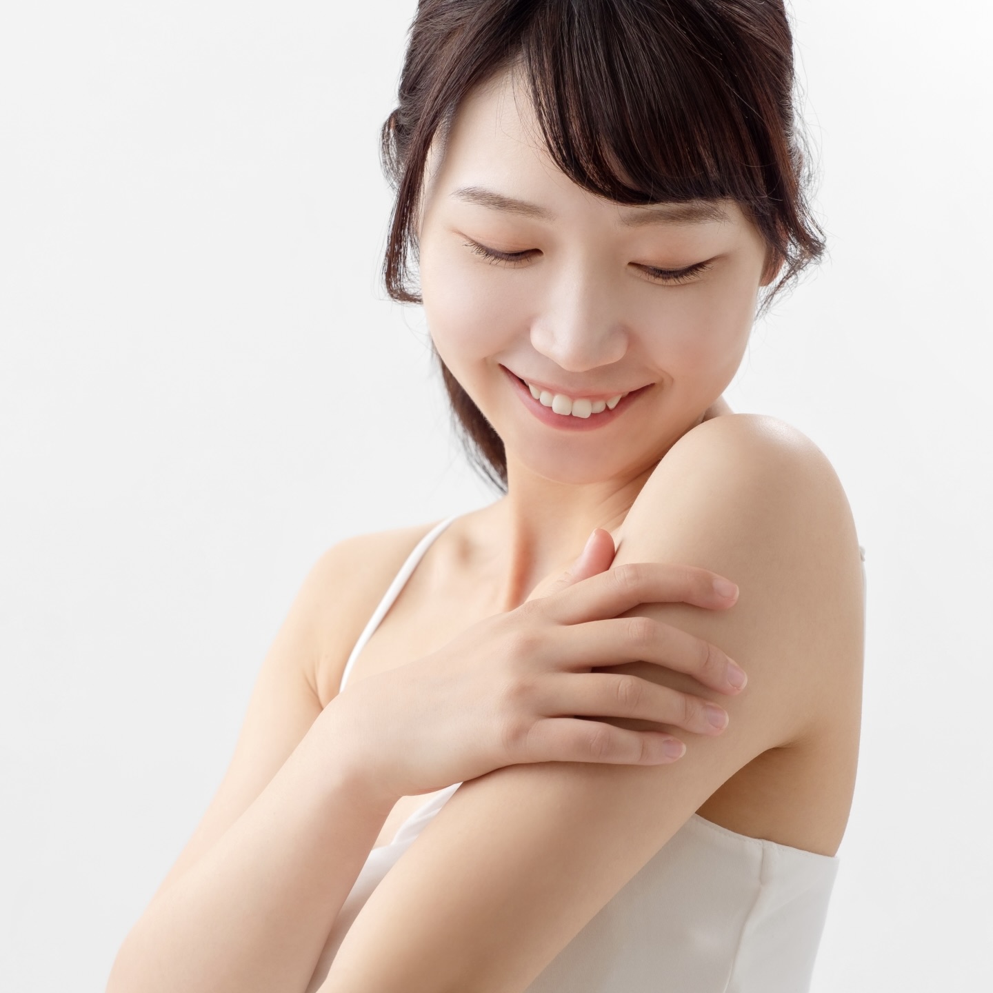 【脱毛って時間がかかる？】夏直前でもまだ間に合う！おすすめ脱毛方法