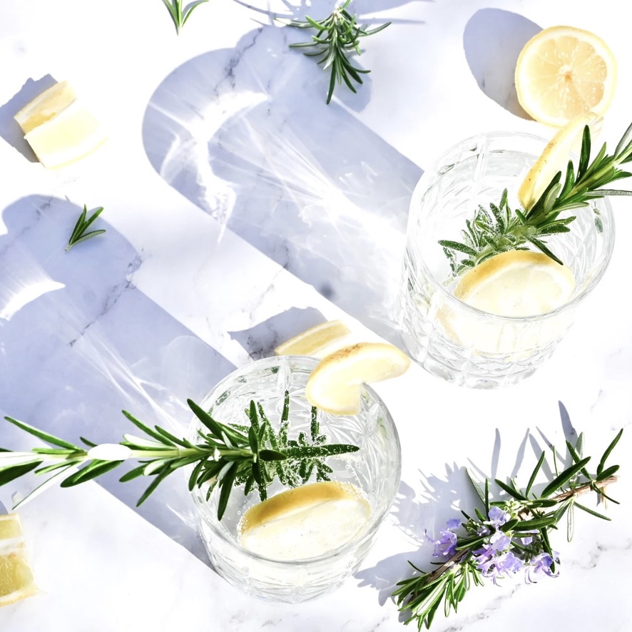 【美白ケア、始めるならいつ？】おすすめメニューと対策法