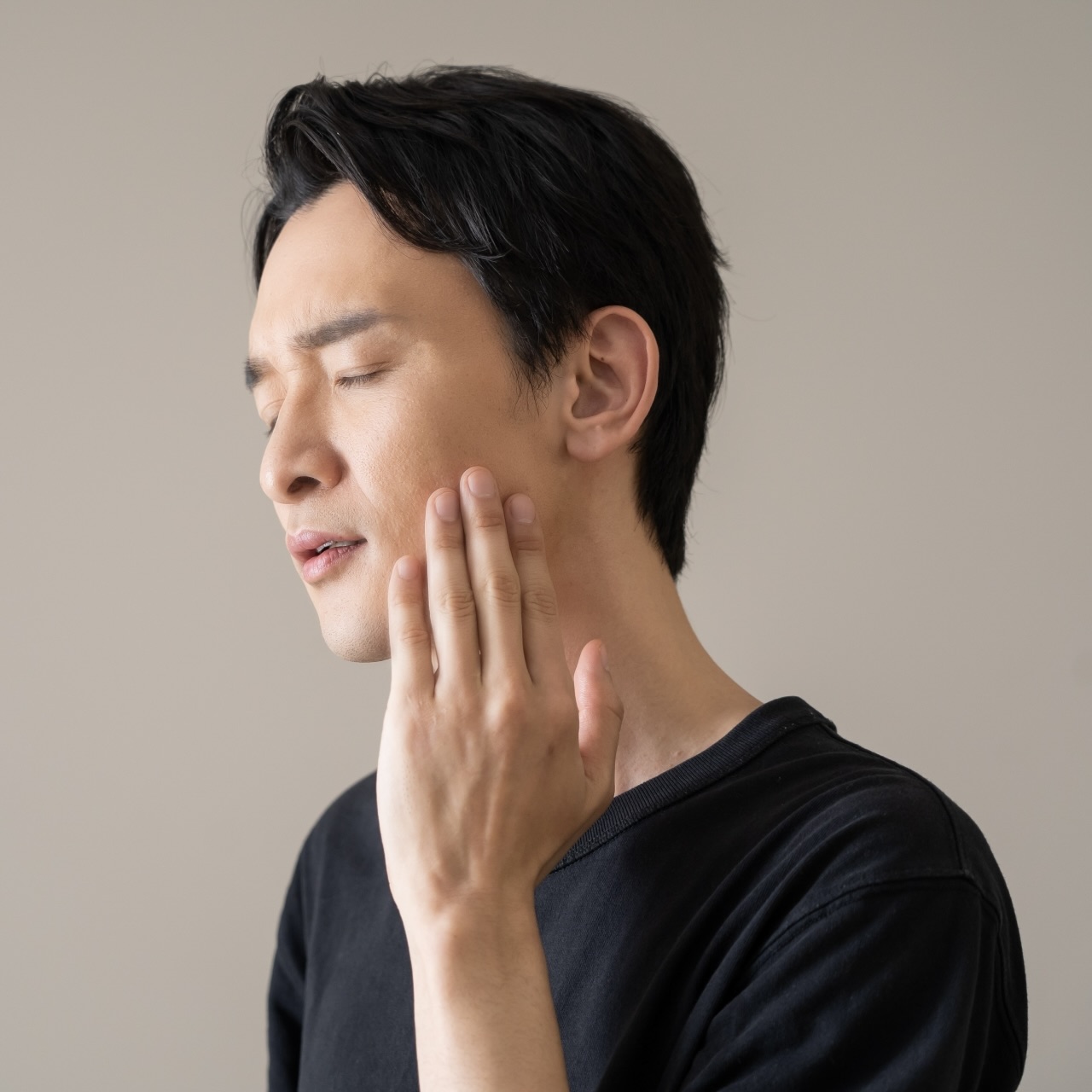 【早く脱毛すればよかった…】ヒゲ自己処理のデメリット3つ